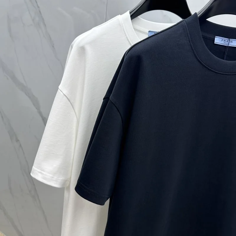 Sleek Prada T-Shirts 166996