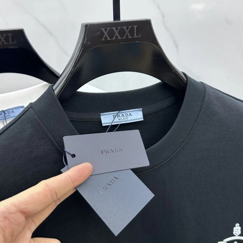 Sleek Prada T-Shirts 166996