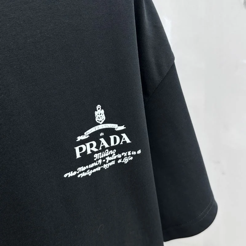 Sleek Prada T-Shirts 166996