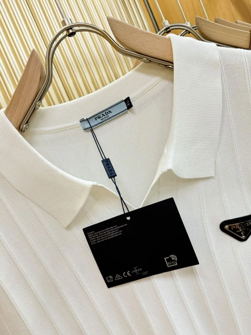 Prada T-Shirts AllSeason 167013