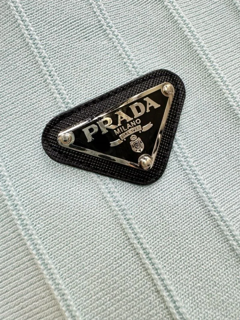 Attractive Prada T-Shirts 166985