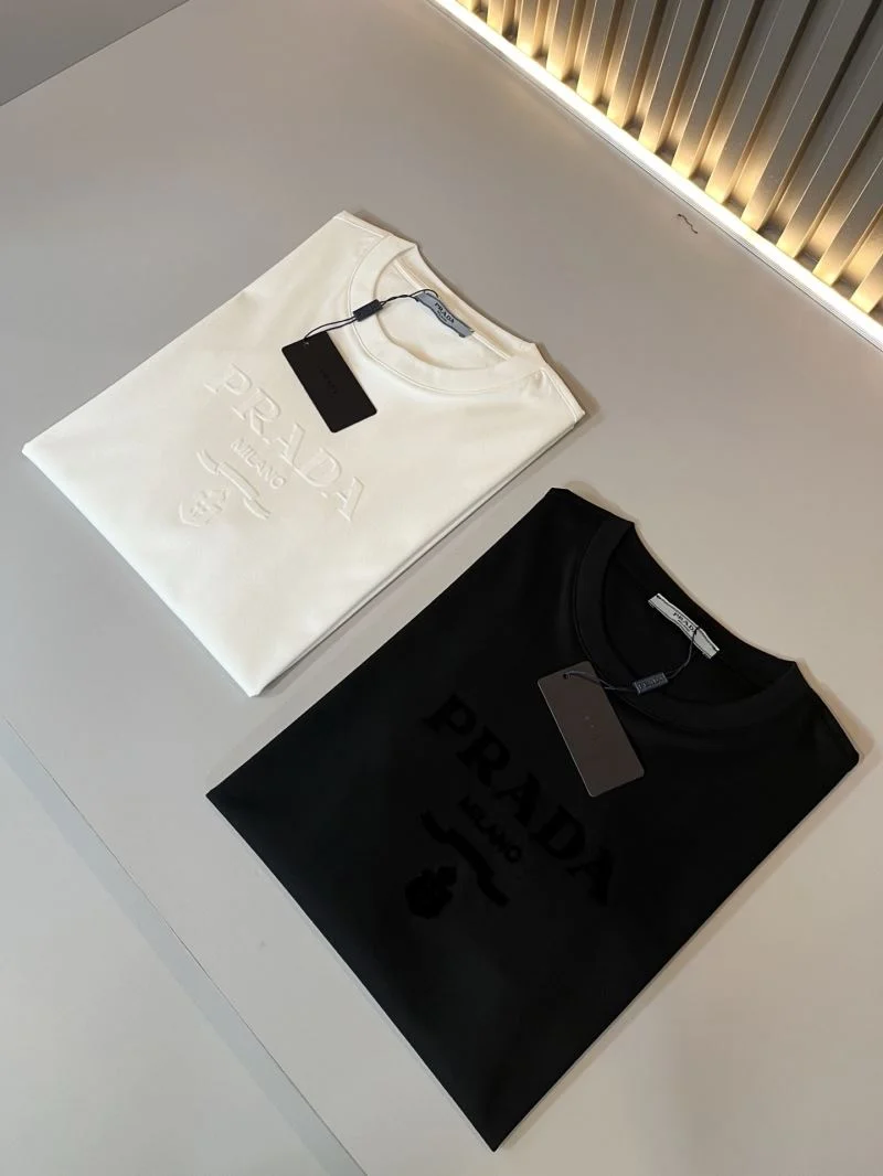 Modern Prada T-Shirts 166964