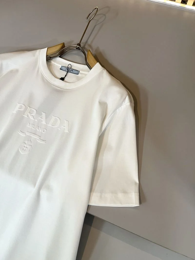 Modern Prada T-Shirts 166964