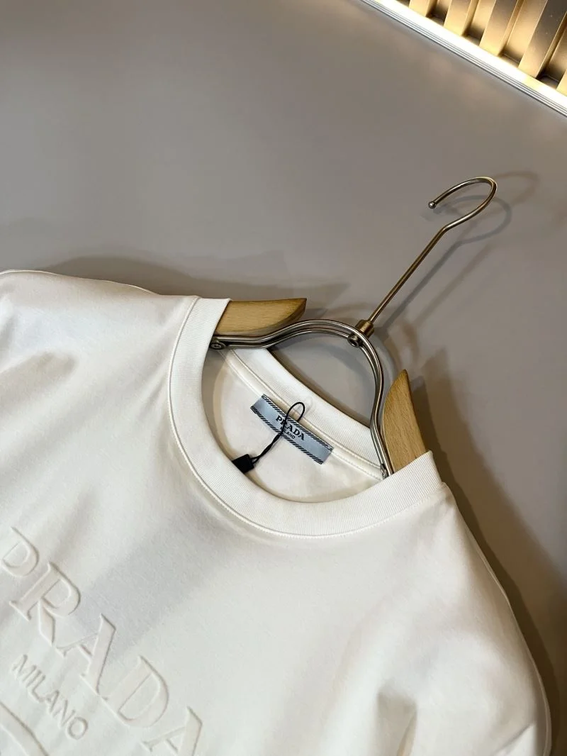 Modern Prada T-Shirts 166964