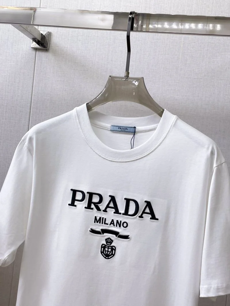 Trendy Prada T-Shirts 166956