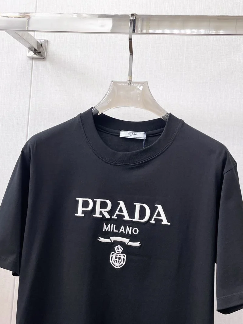 Prada T-Shirts Unisex 166952
