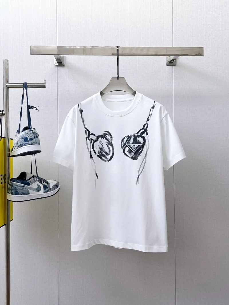 Prada T-Shirts ComfortFit 166960