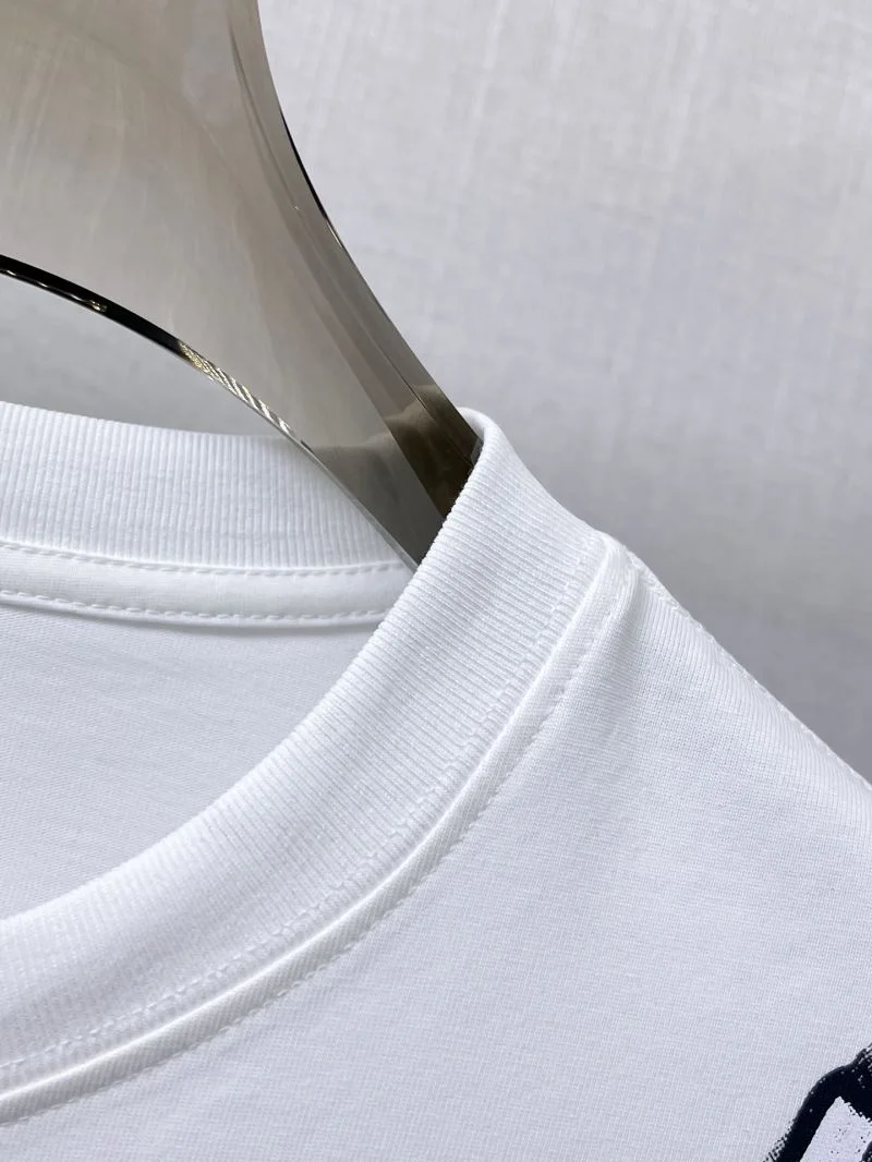 Prada T-Shirts ComfortFit 166960
