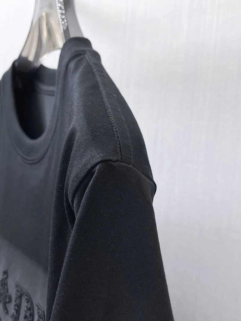 Seasonal Prada T-Shirts 166947