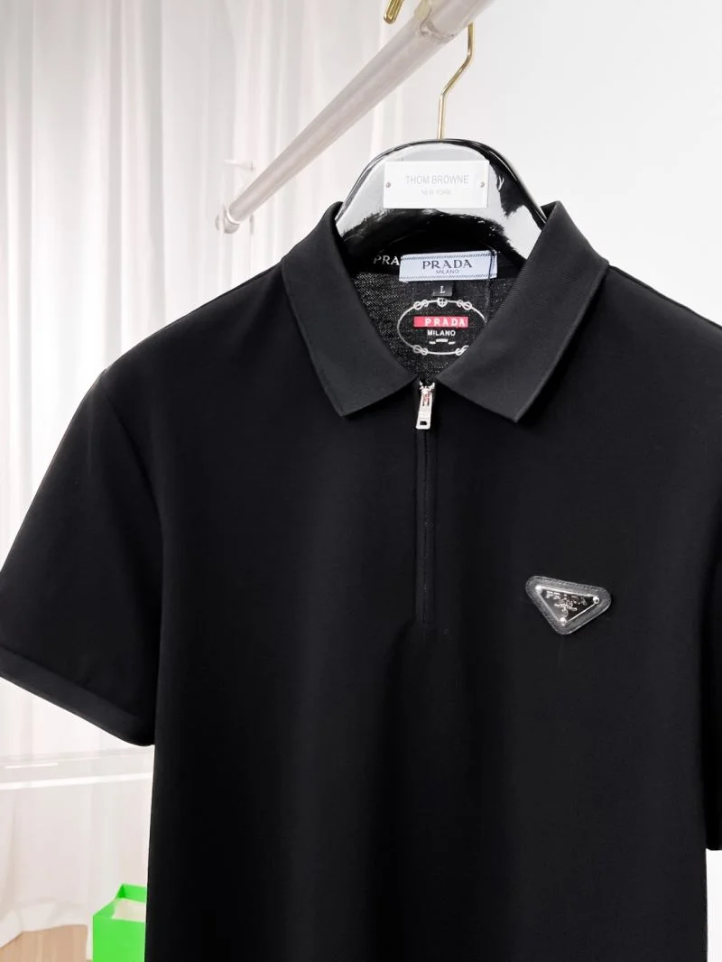 Timeless Prada T-Shirts 166957