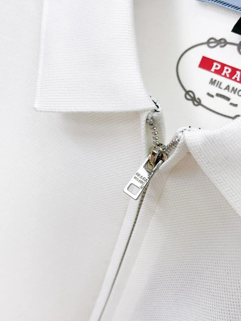 Prada T-Shirts Soft 166949
