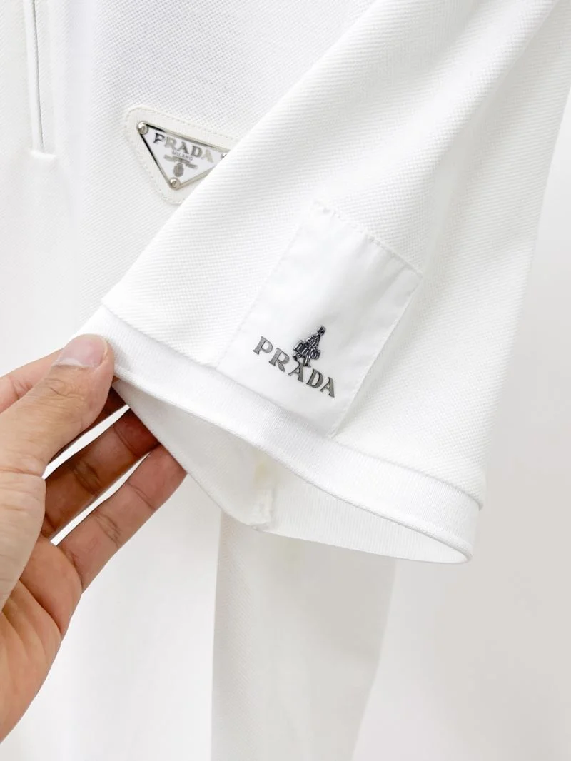 Prada T-Shirts Soft 166949