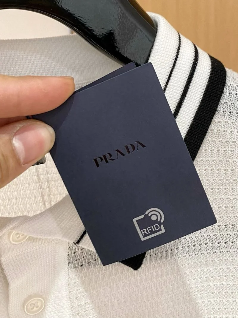 Prada T-Shirts Trendsetting 166981