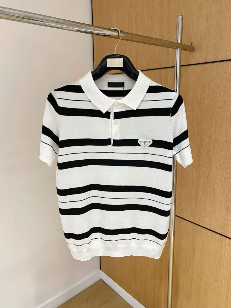Packable Prada T-Shirts 167011