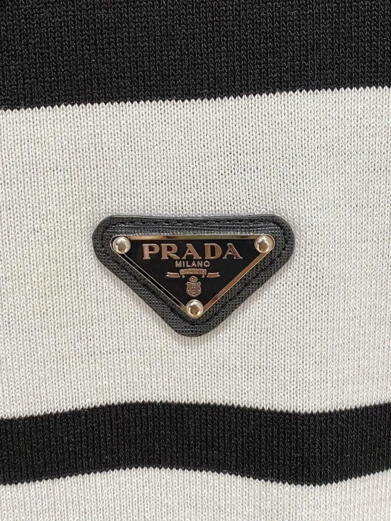Stretchable Prada T-Shirts 166939