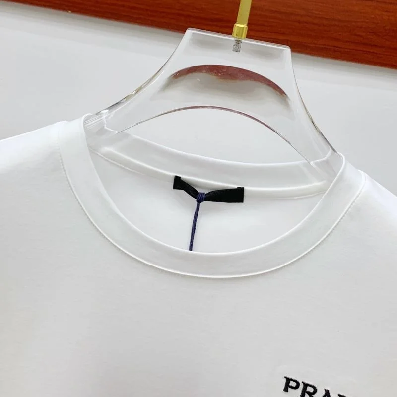 Prada T-Shirts Neat 166937