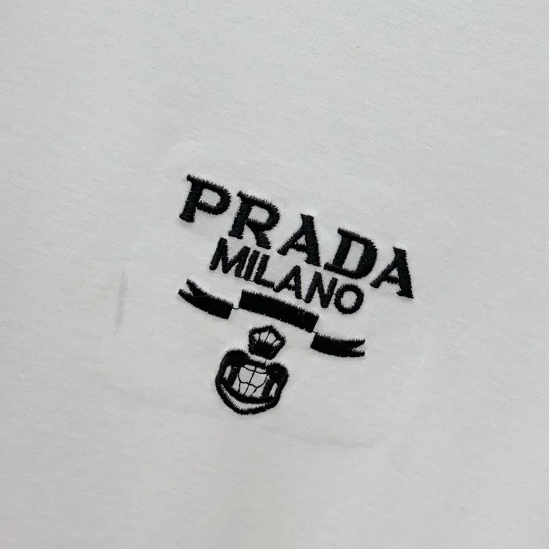 Prada T-Shirts Neat 166937