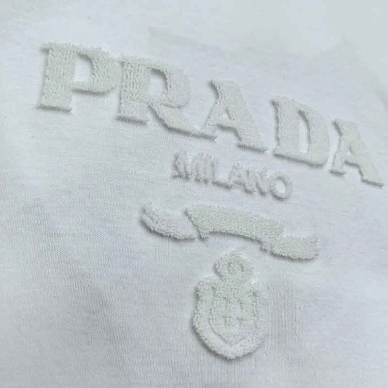 Seasonal Prada T-Shirts 166973