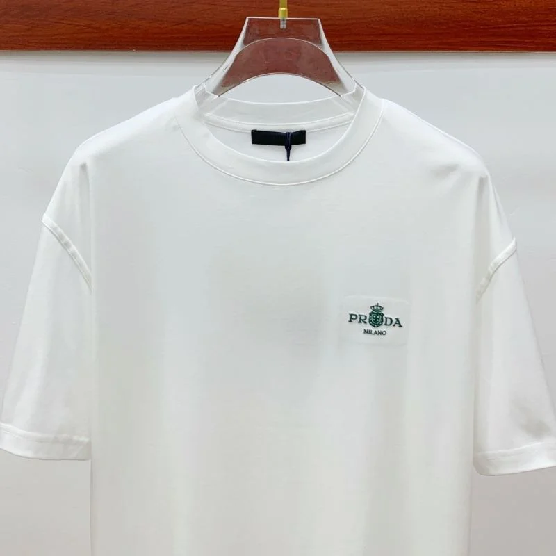 Minimalist Prada T-Shirts 166935