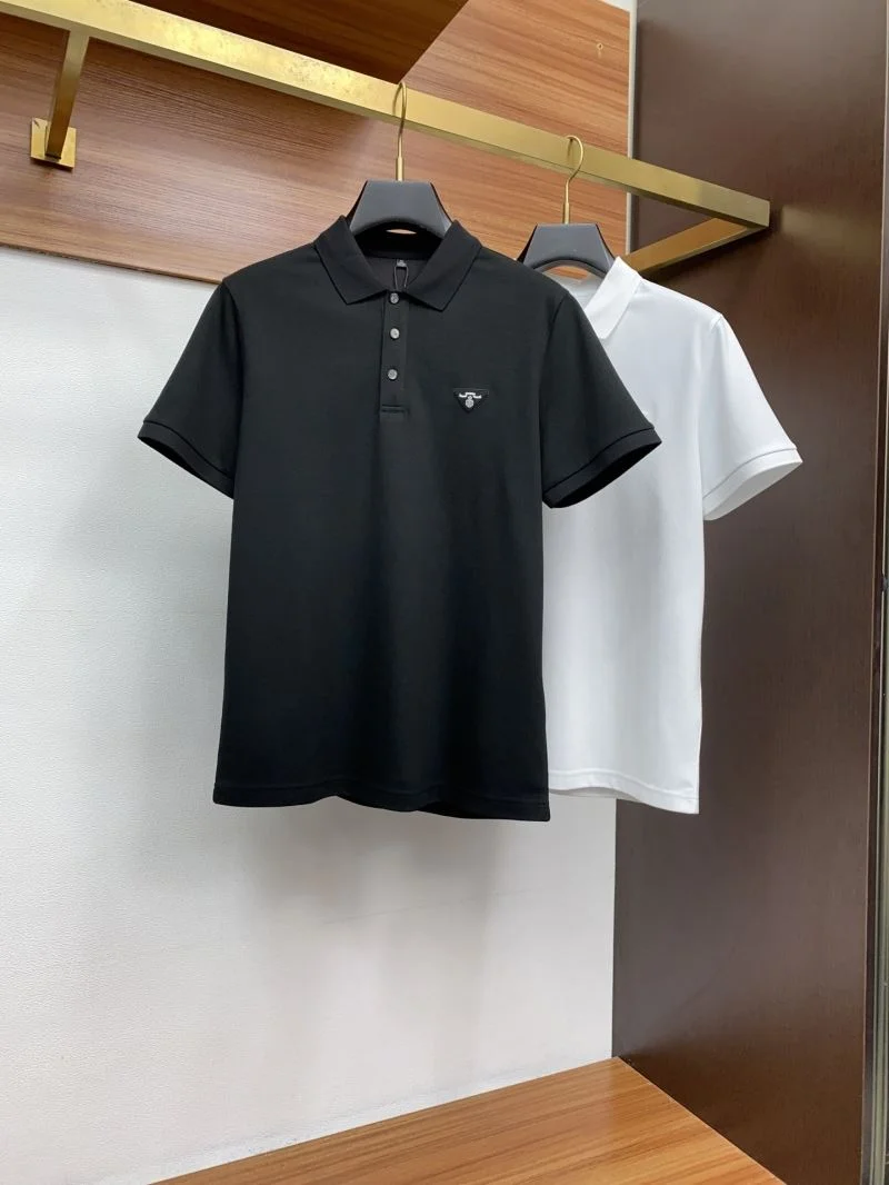 ComfortFit Prada T-Shirts 166932