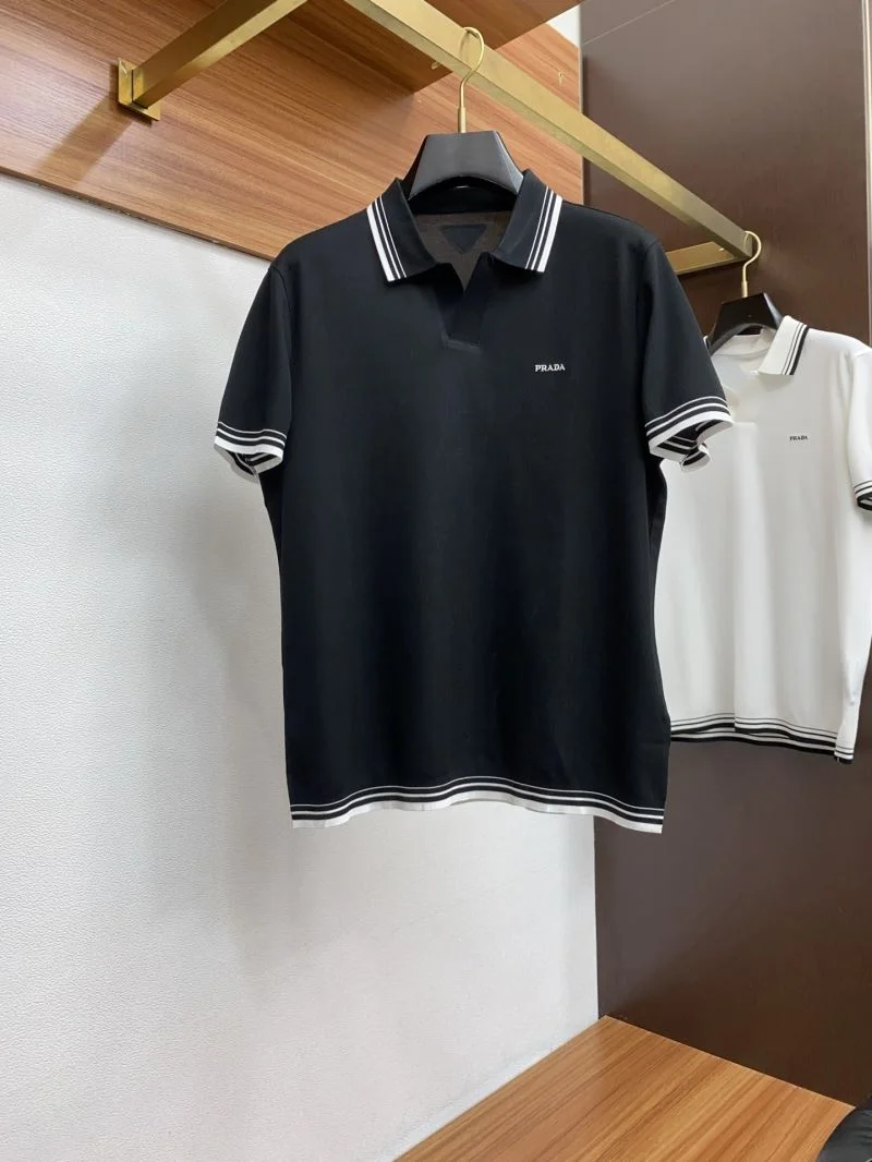 Prada T-Shirts Sleek 166931