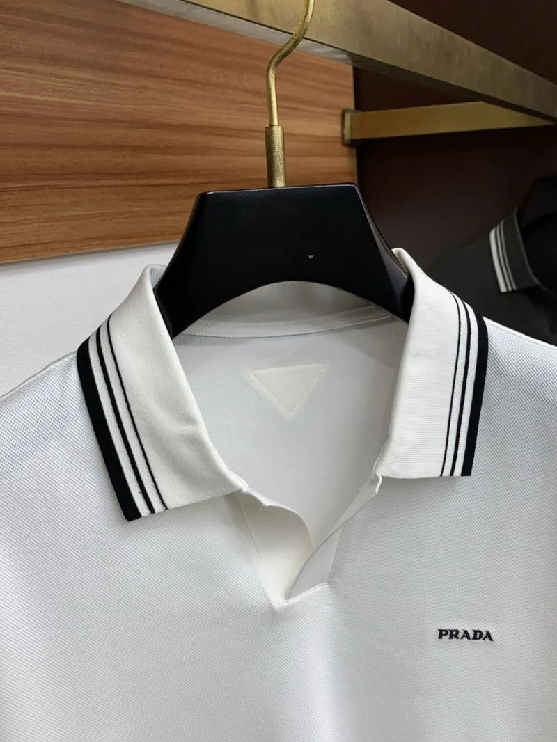 Vibrant Prada T-Shirts 166928