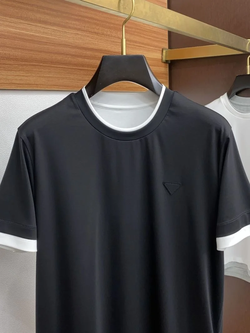 UrbanChic Prada T-Shirts 166925