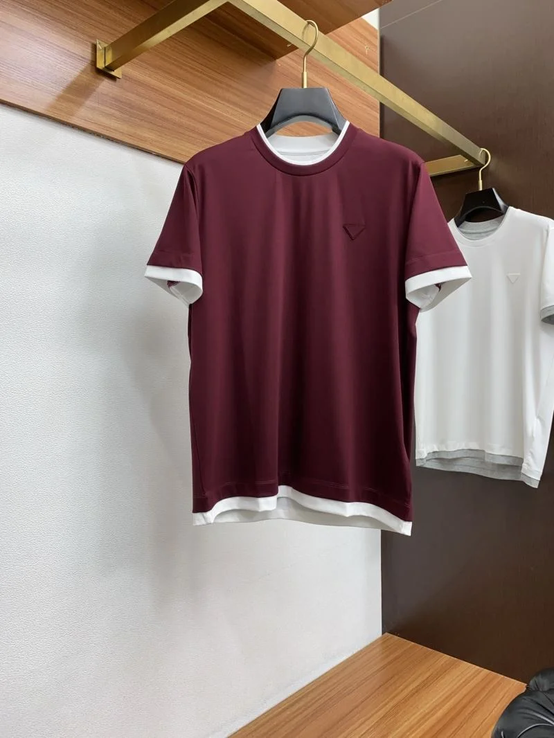 Prada T-Shirts Elegant 166948
