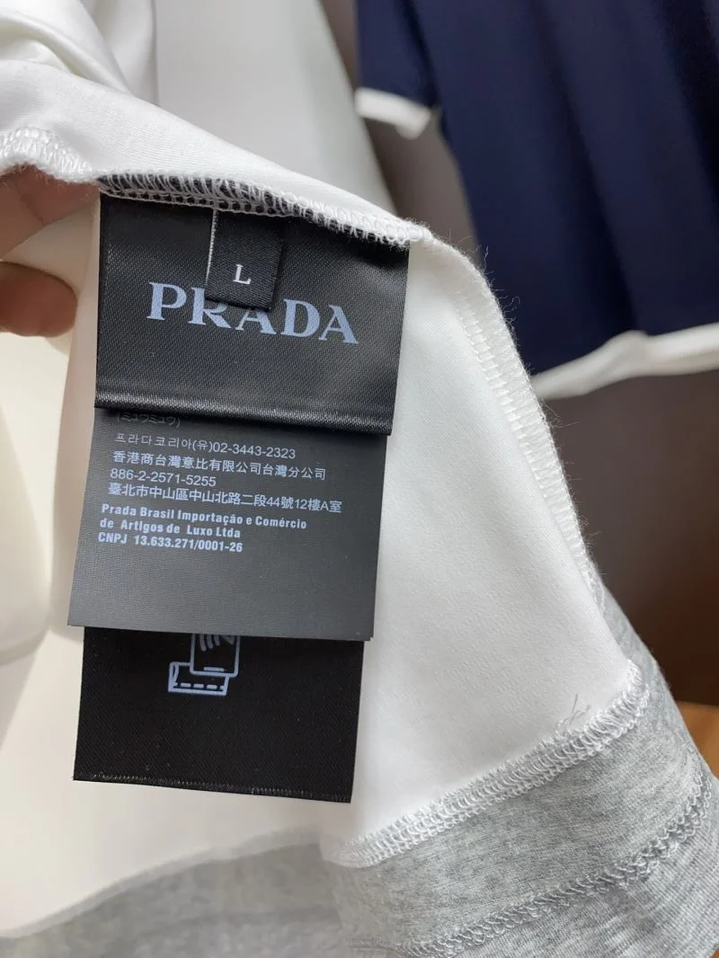 Soft Prada T-Shirts 166926