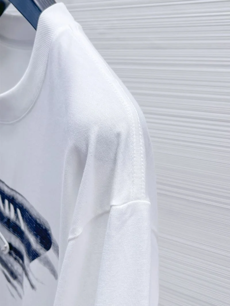 Stretchable Prada T-Shirts 165592