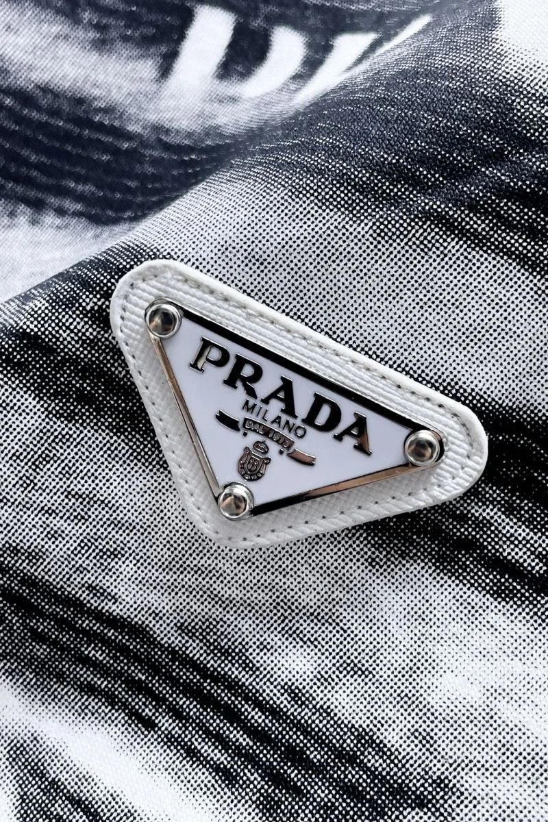 Prada T-Shirts Popular 166945