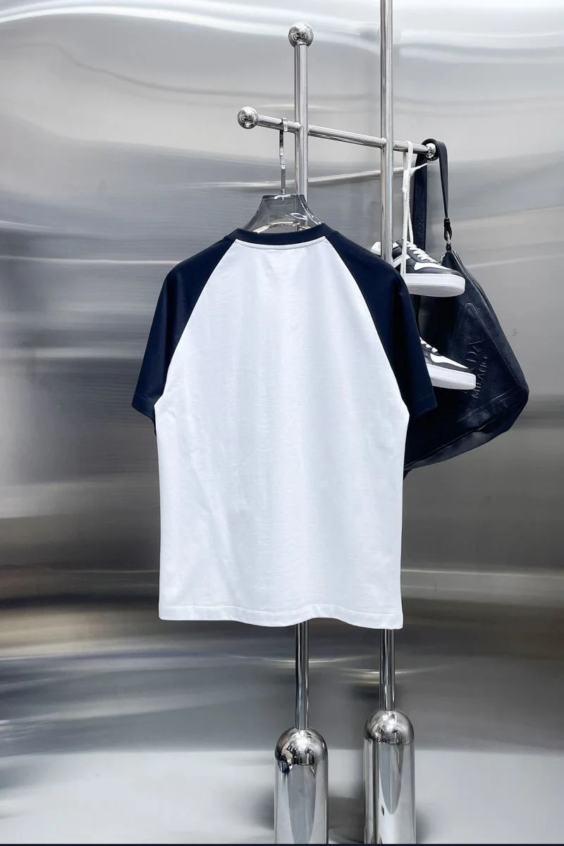 Lightweight Prada T-Shirts 166917
