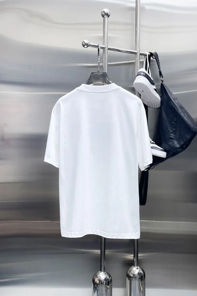 Classic Prada T-Shirts 167102