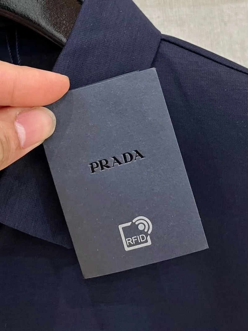 Prada T-Shirts GoAnywhere 166908