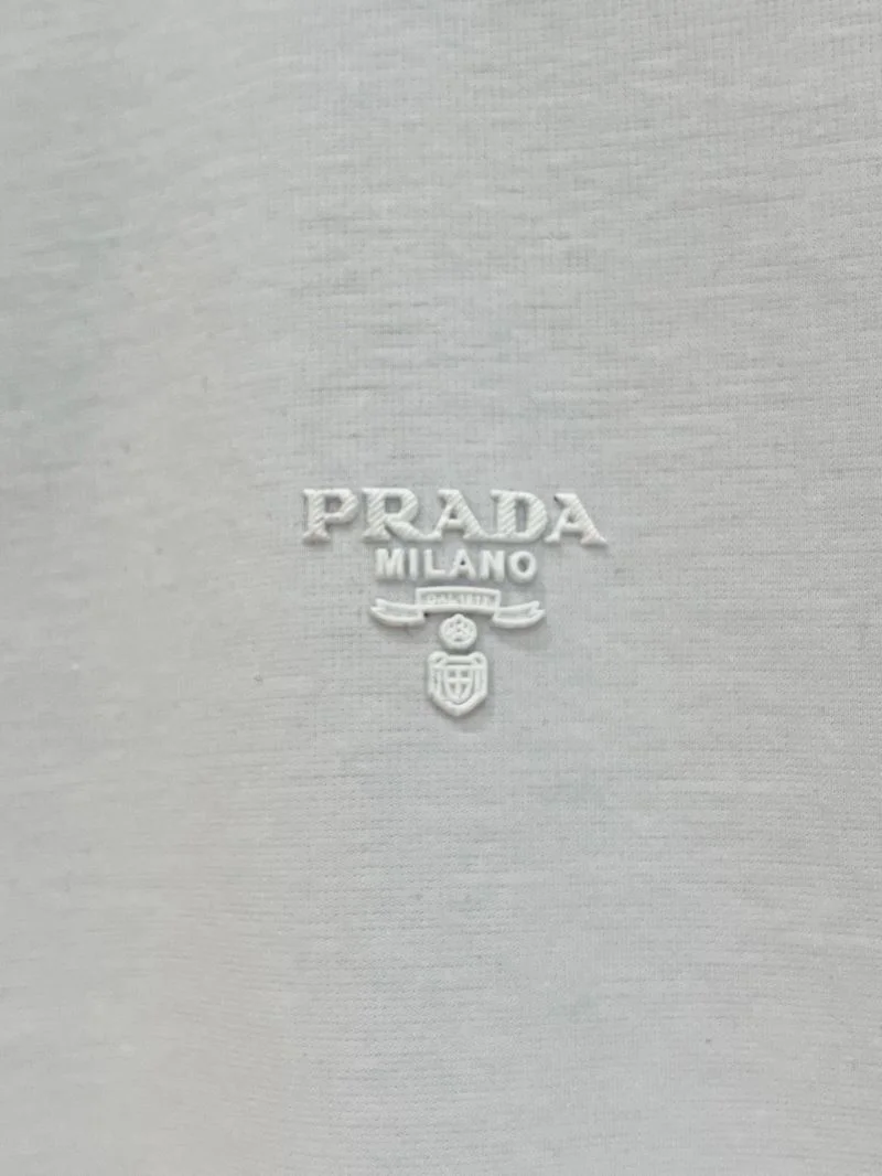 ZipUp Prada T-Shirts 166907