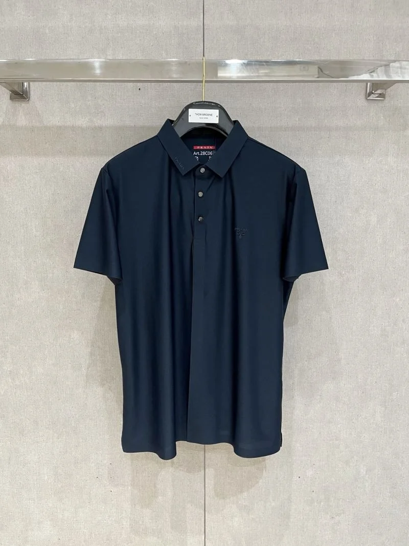 Prada T-Shirts Classic 166904