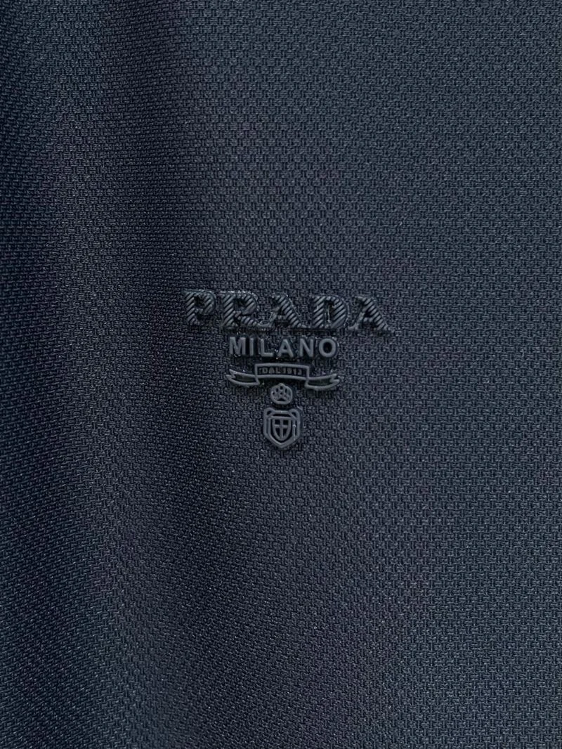 Prada T-Shirts Classic 166904