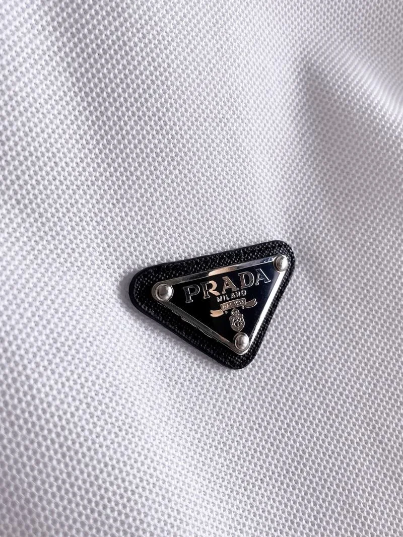 Prada T-Shirts FreshLook 166889