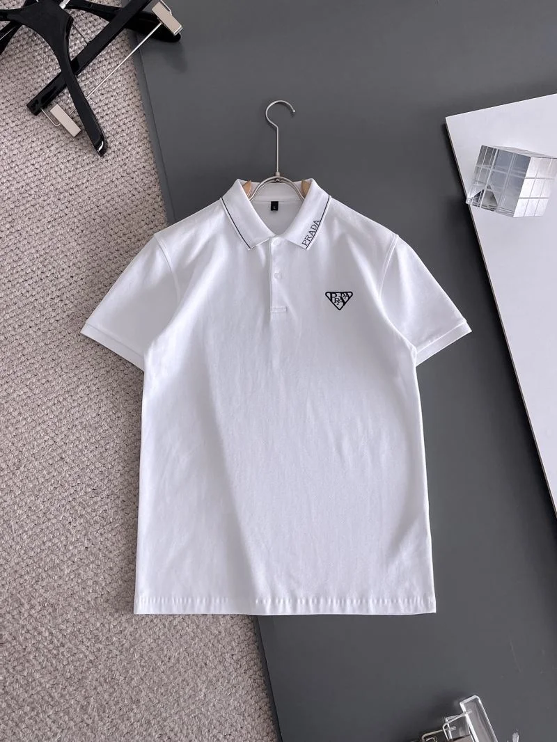 Timeless Prada T-Shirts 166899
