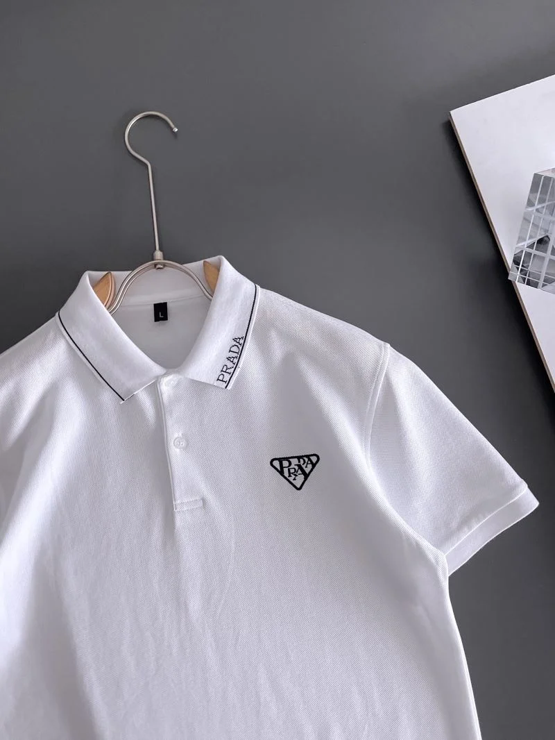 Timeless Prada T-Shirts 166899