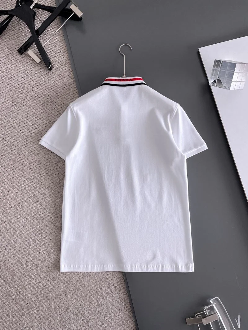 Prada T-Shirts Cozy 166887