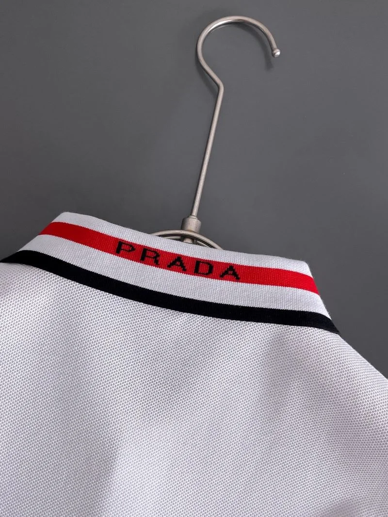 Prada T-Shirts Cozy 166887