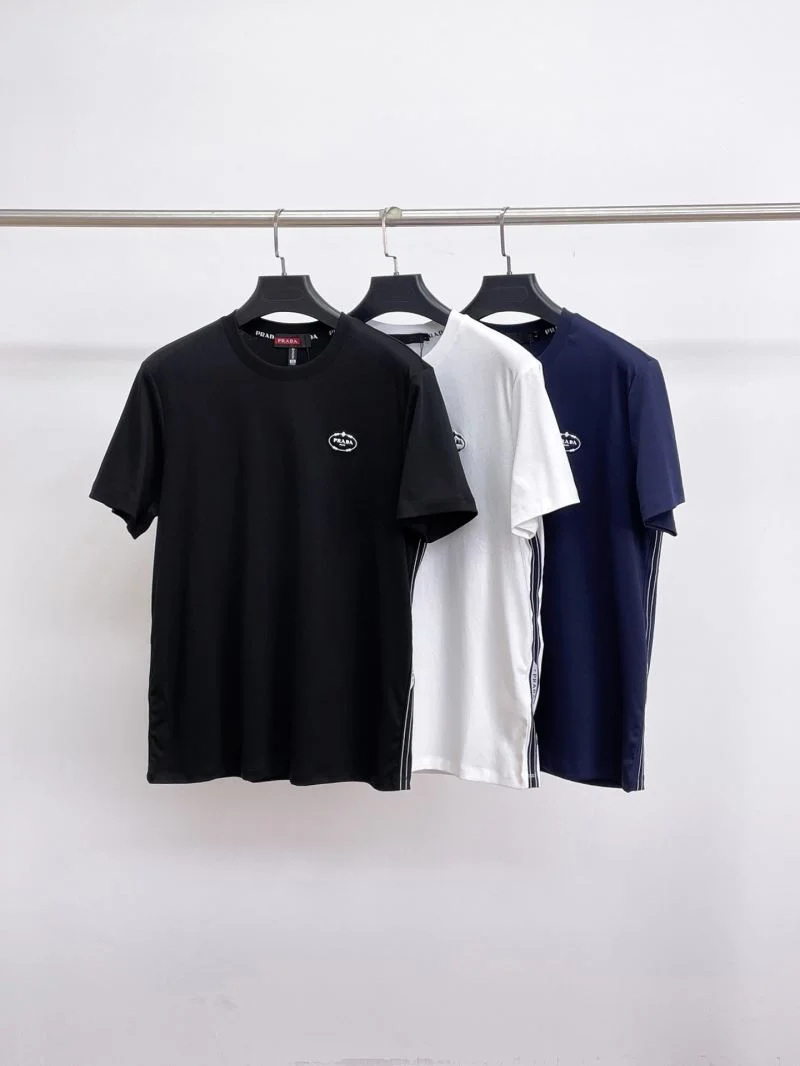 WellDesigned Prada T-Shirts 166882