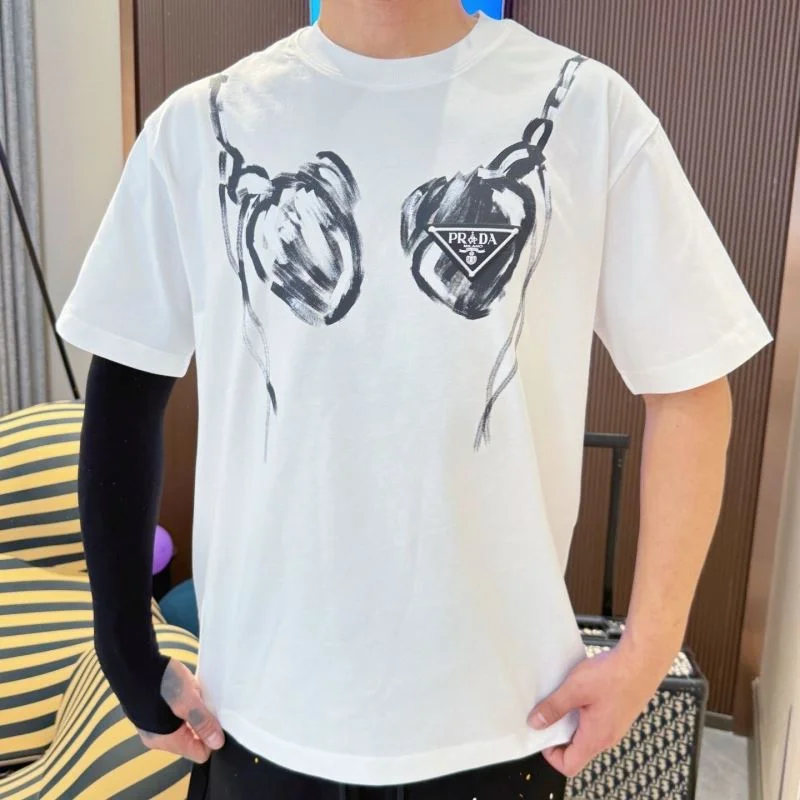 Lightweight Prada T-Shirts 166859