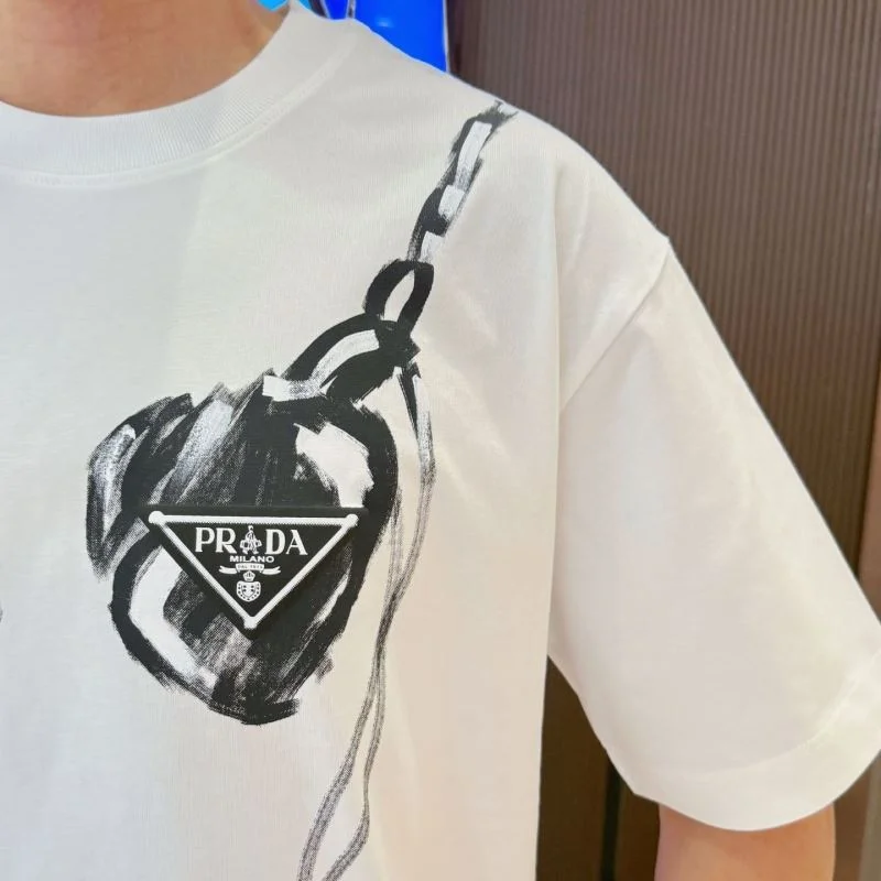 Lightweight Prada T-Shirts 166859
