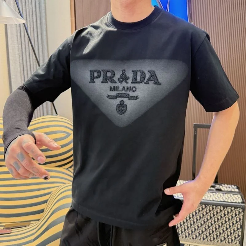 Prada T-Shirts Comfortable 166851