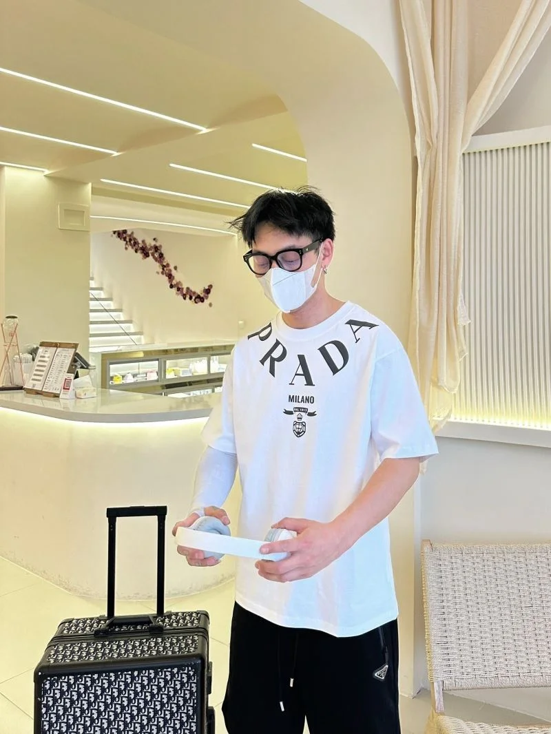 GoodFit Prada T-Shirts 166850