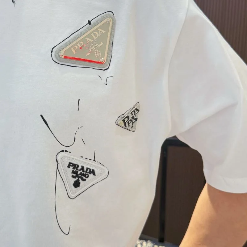 Prada T-Shirts Trendsetting 166896