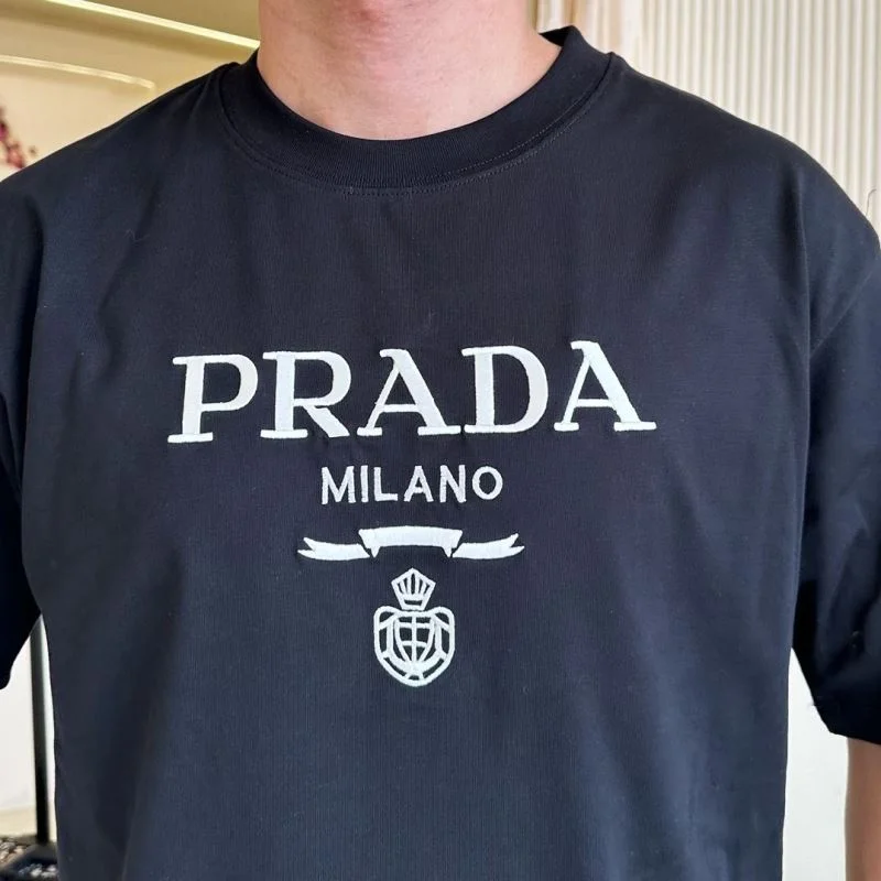 Snug Prada T-Shirts 166838