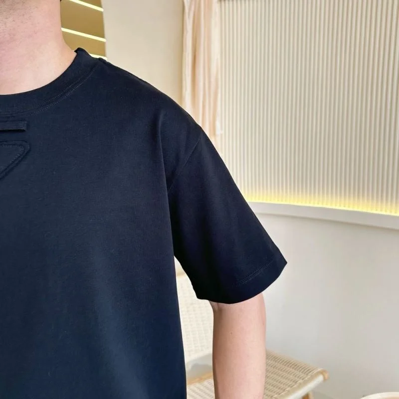 EyeCatching Prada T-Shirts 166873